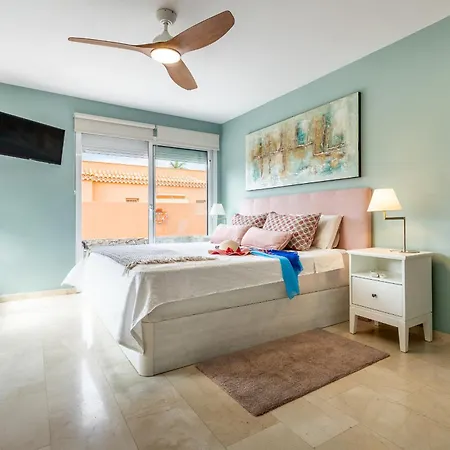 Cornelia Villa Costa Adeje (Tenerife)