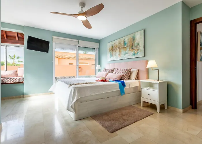 Cornelia Villa Costa Adeje (Tenerife)