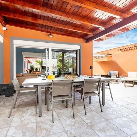 Cornelia Βίλα Costa Adeje (Tenerife)