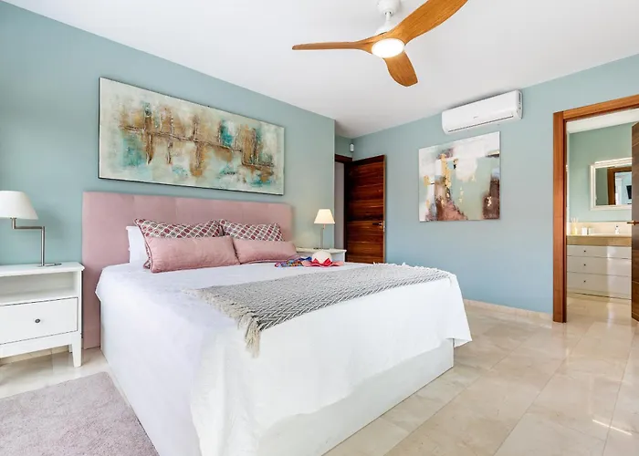 Cornelia Costa Adeje (Tenerife)